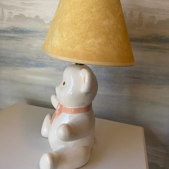 Vintage Ceramic Teddy Bear Lamp - Picture 7 of 14